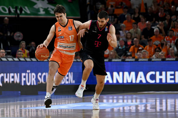 这位传奇球 这位传奇球