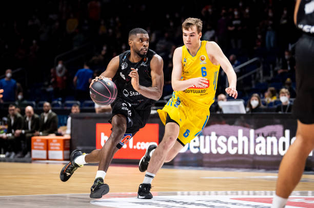 程碑进球 程碑进球